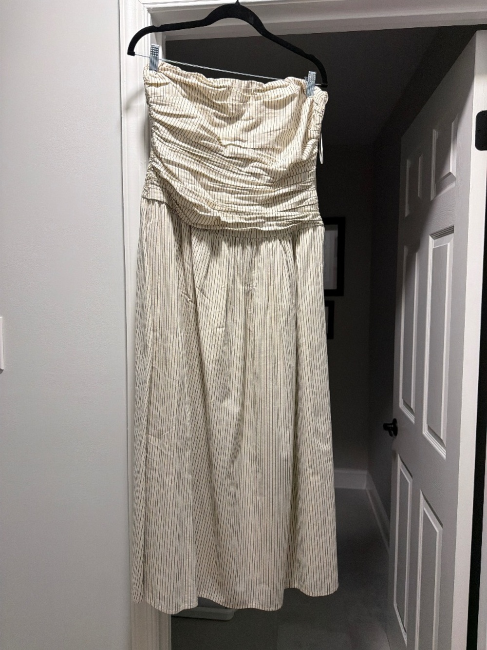 Strapless striped dress-Dissh